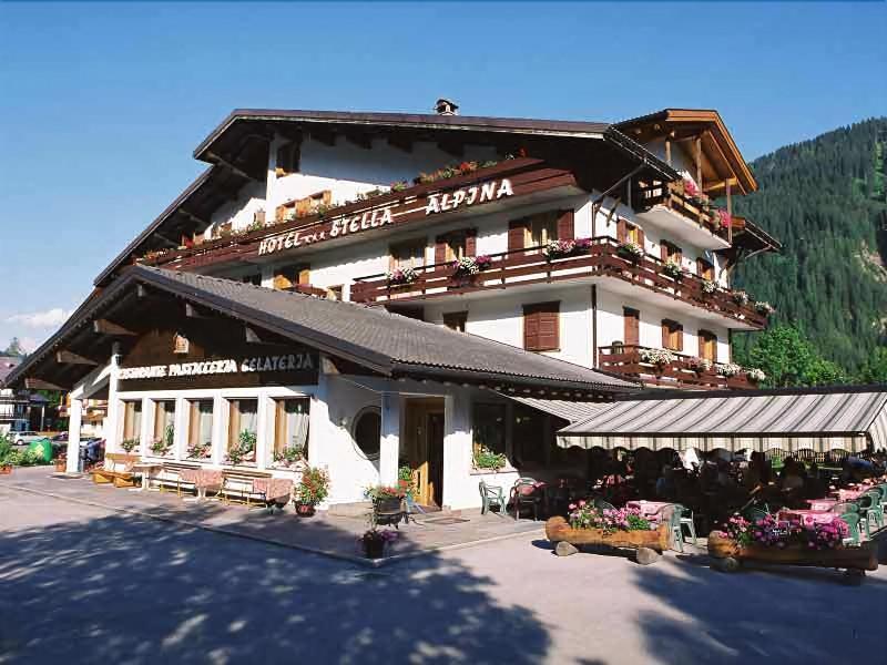 Hotel Stella Alpina Falcade Exterior foto