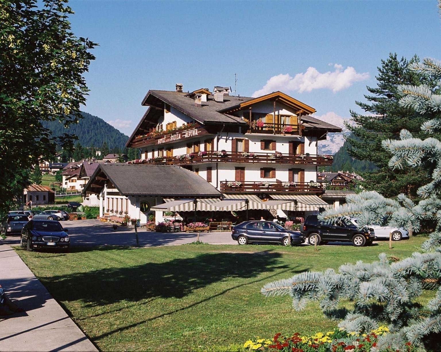 Hotel Stella Alpina Falcade Exterior foto